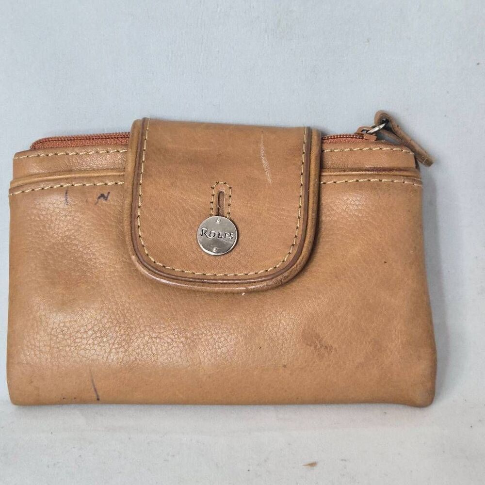 Rolf's wallet